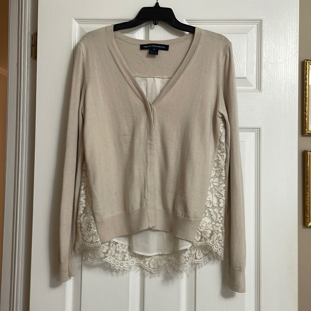 French connection taupe v neck sweater w lace back /button front